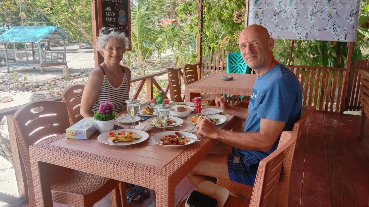Yohana Cottage Tual Zewnętrze zdjęcie